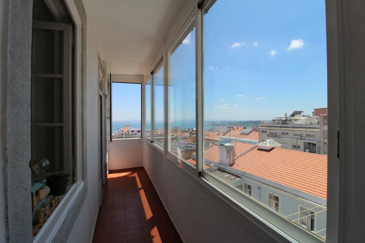 Estrela Penthouse - Amazing Views Lejlighed Lisboa Eksteriør billede